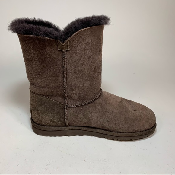 UGG Bailey Button Brown Winter Sheep Skin Boots - Picture 6 of 10